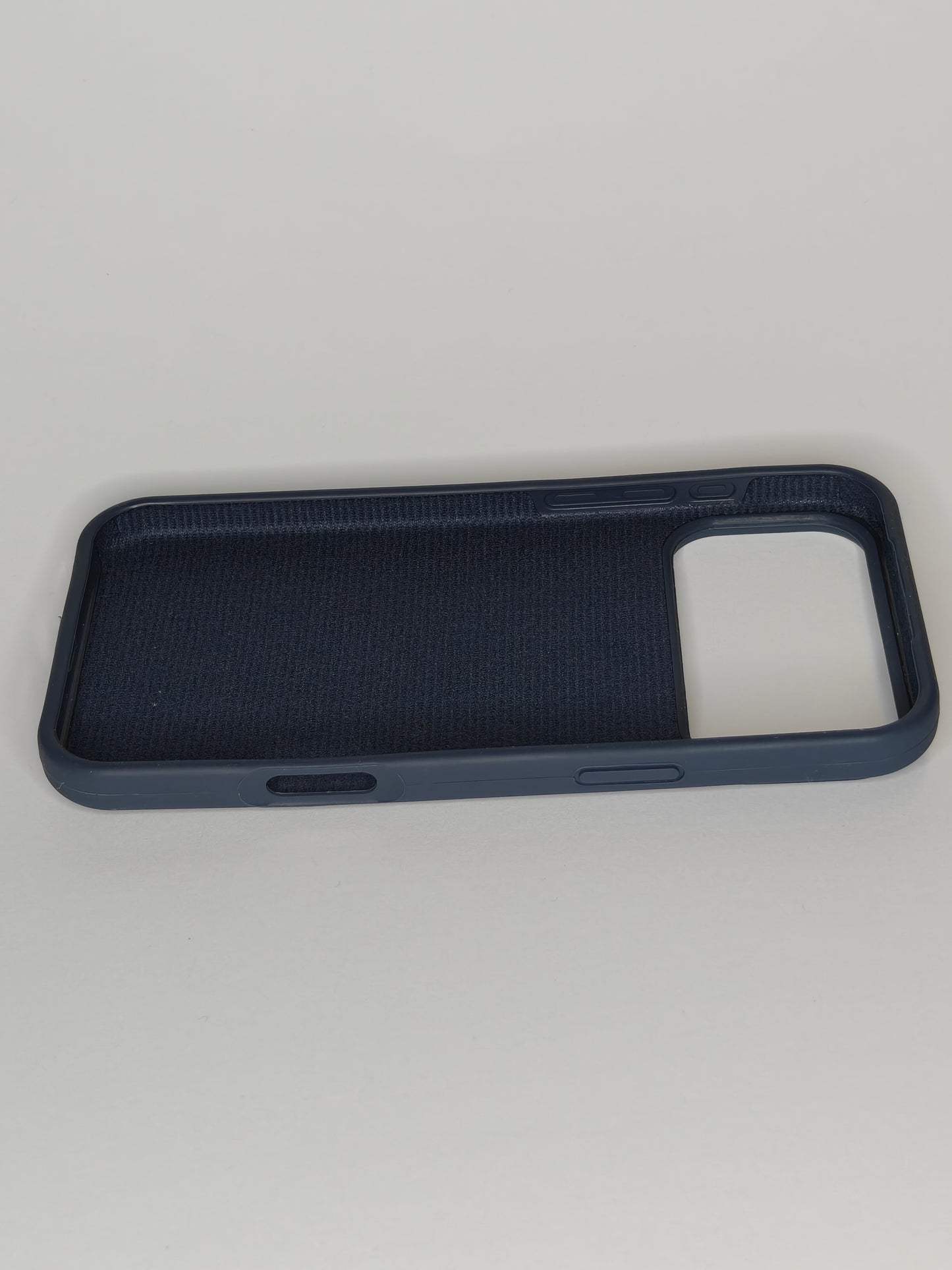 iPhone 17 Pro Max Silikoninis dėklas su Magsafe