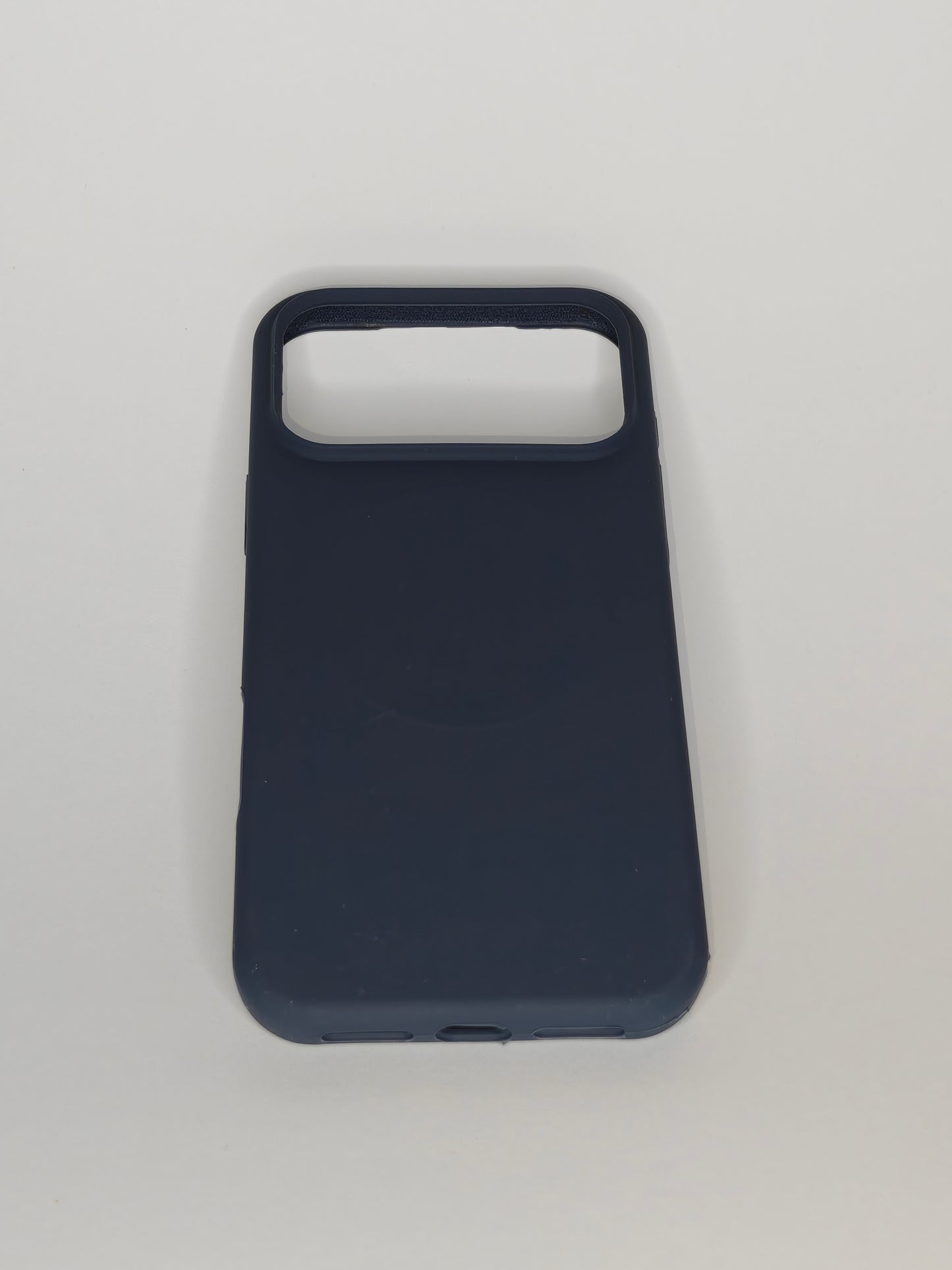 iPhone 17 Pro Max Silikoninis dėklas su Magsafe